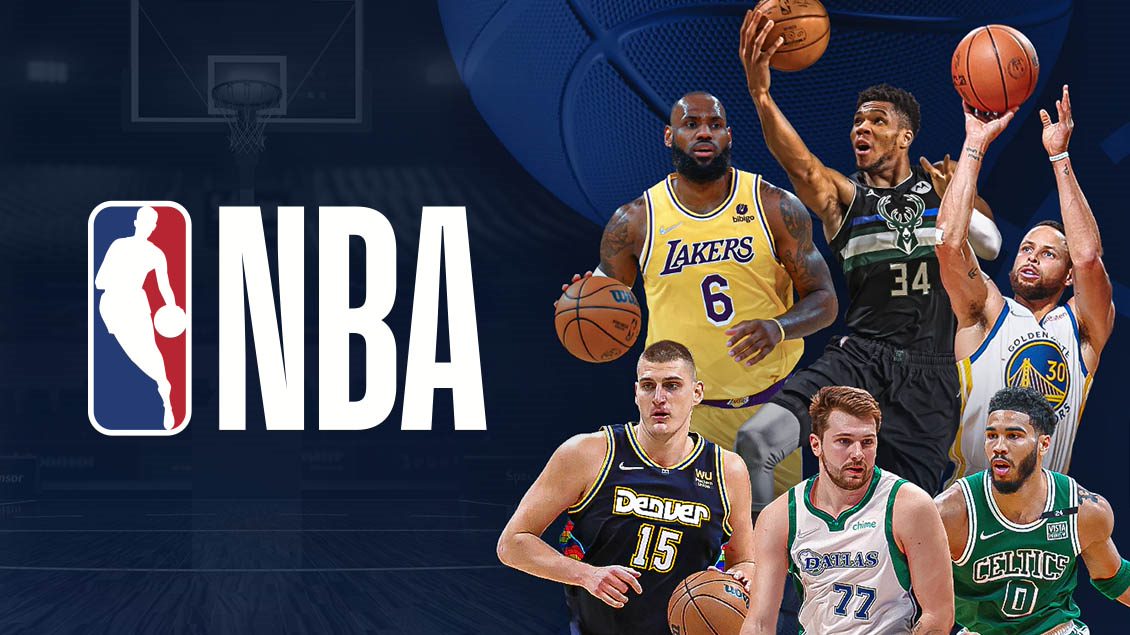 NBA-logo ja koripalloilijoita