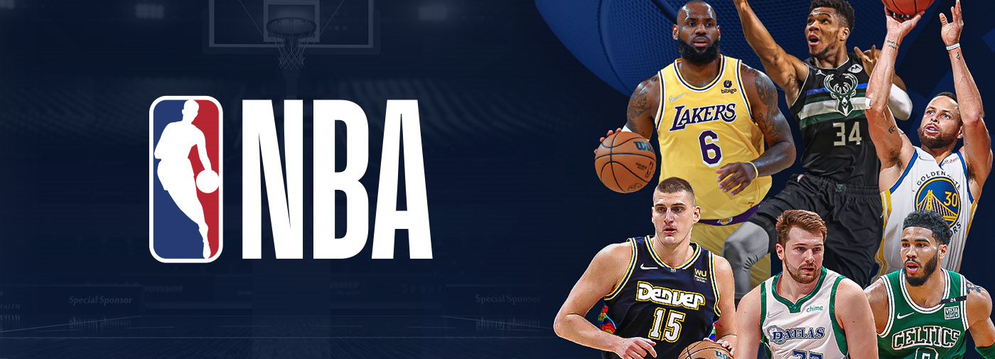 Koripalloilijoita ja NBA:n logo